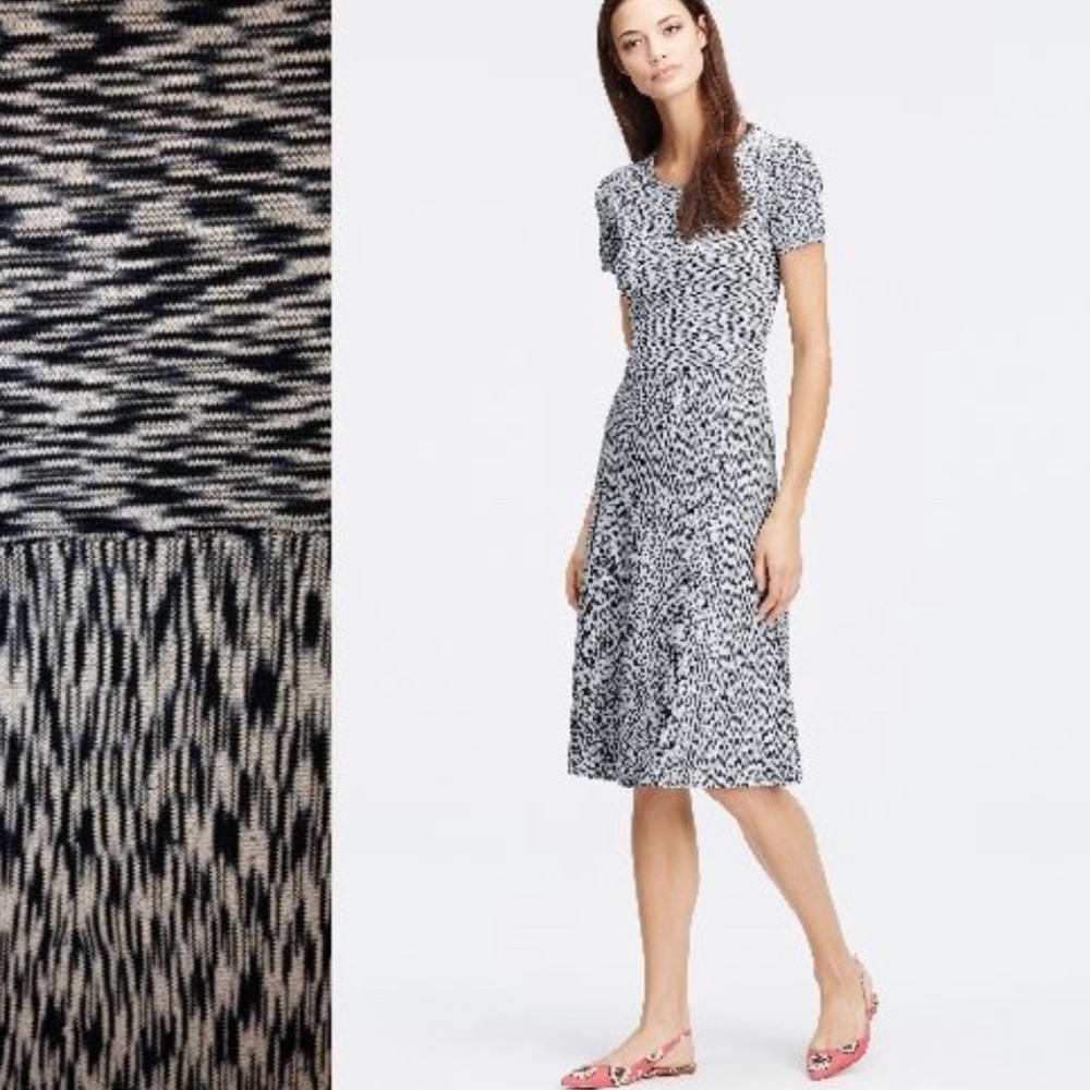 ANN TAYLOR Bandage Knit Gray Spacedye Flare Midi Dress